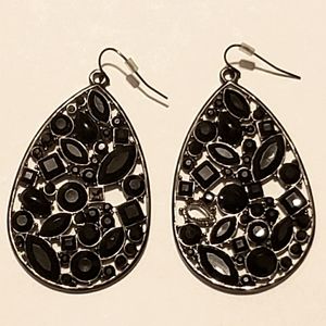 White House Black Market WHBM Teardrop earrings